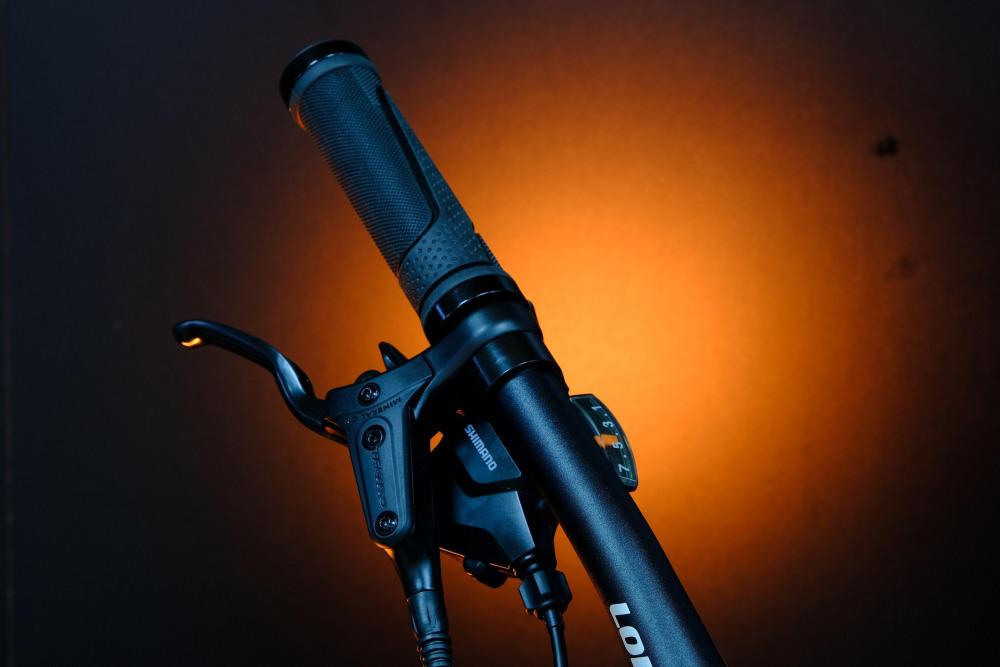 Lorak Sel 9150 Матовый Чёрный/Оранжевый 19р (на рост 171-182)