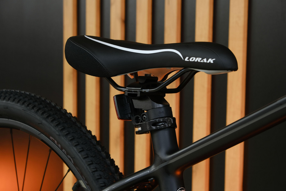 LORAK Sel 9450 SE Матовый Чёрный рама 23 (на рост 189-205)